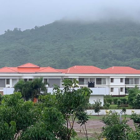 Appartement Mizzle Exotica Lonavala Extérieur photo