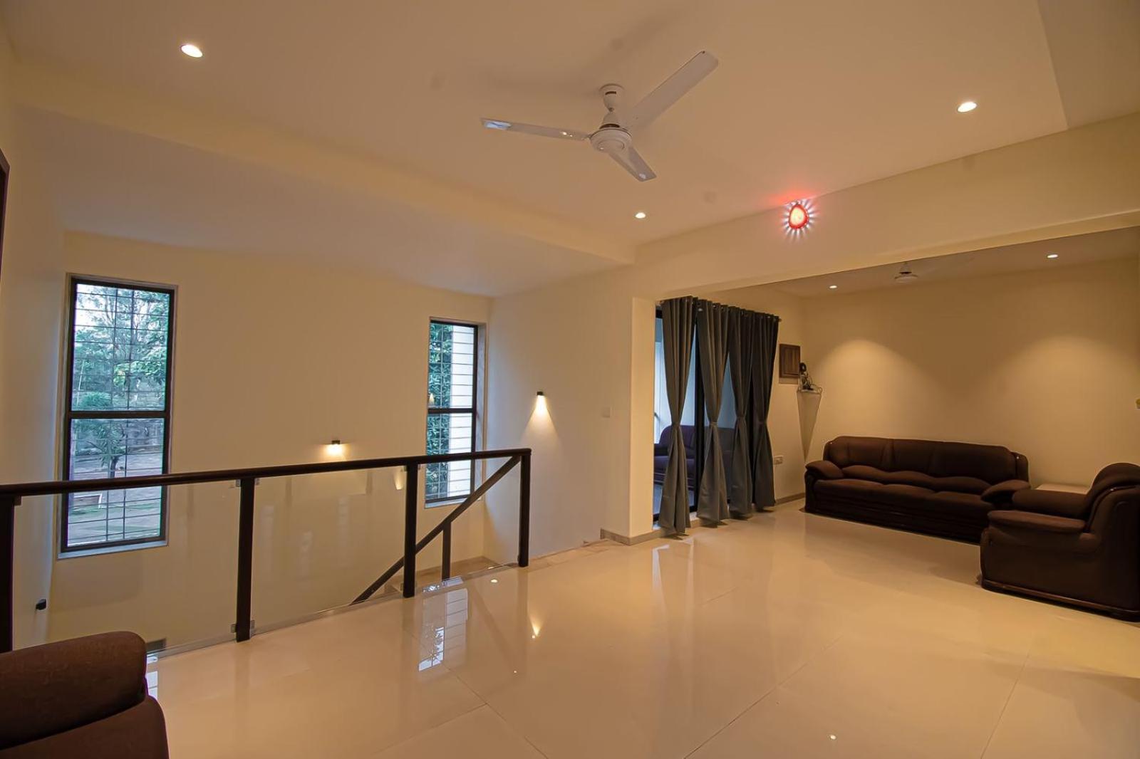 Appartement Mizzle Exotica Lonavala Extérieur photo