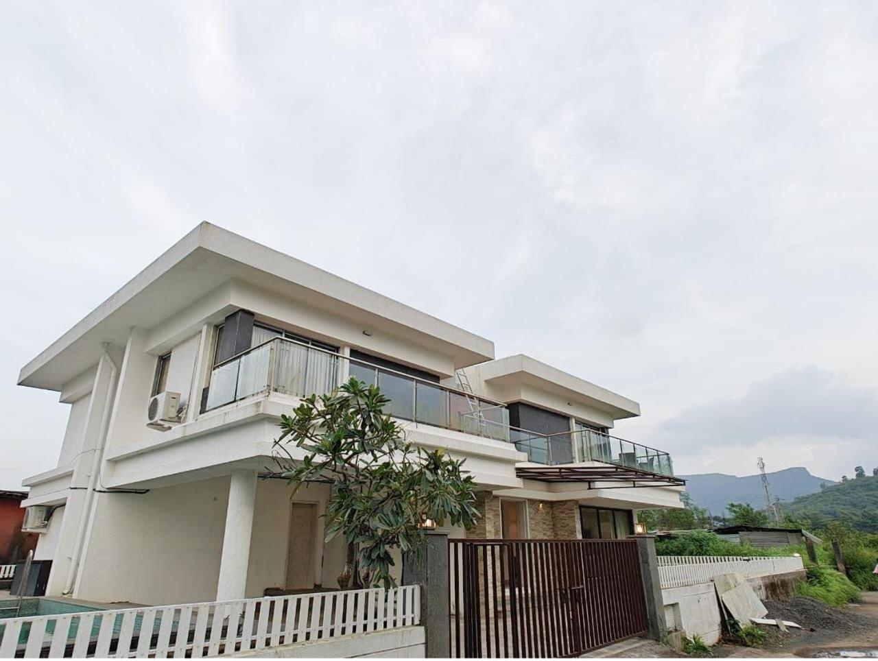 Appartement Mizzle Exotica Lonavala Extérieur photo